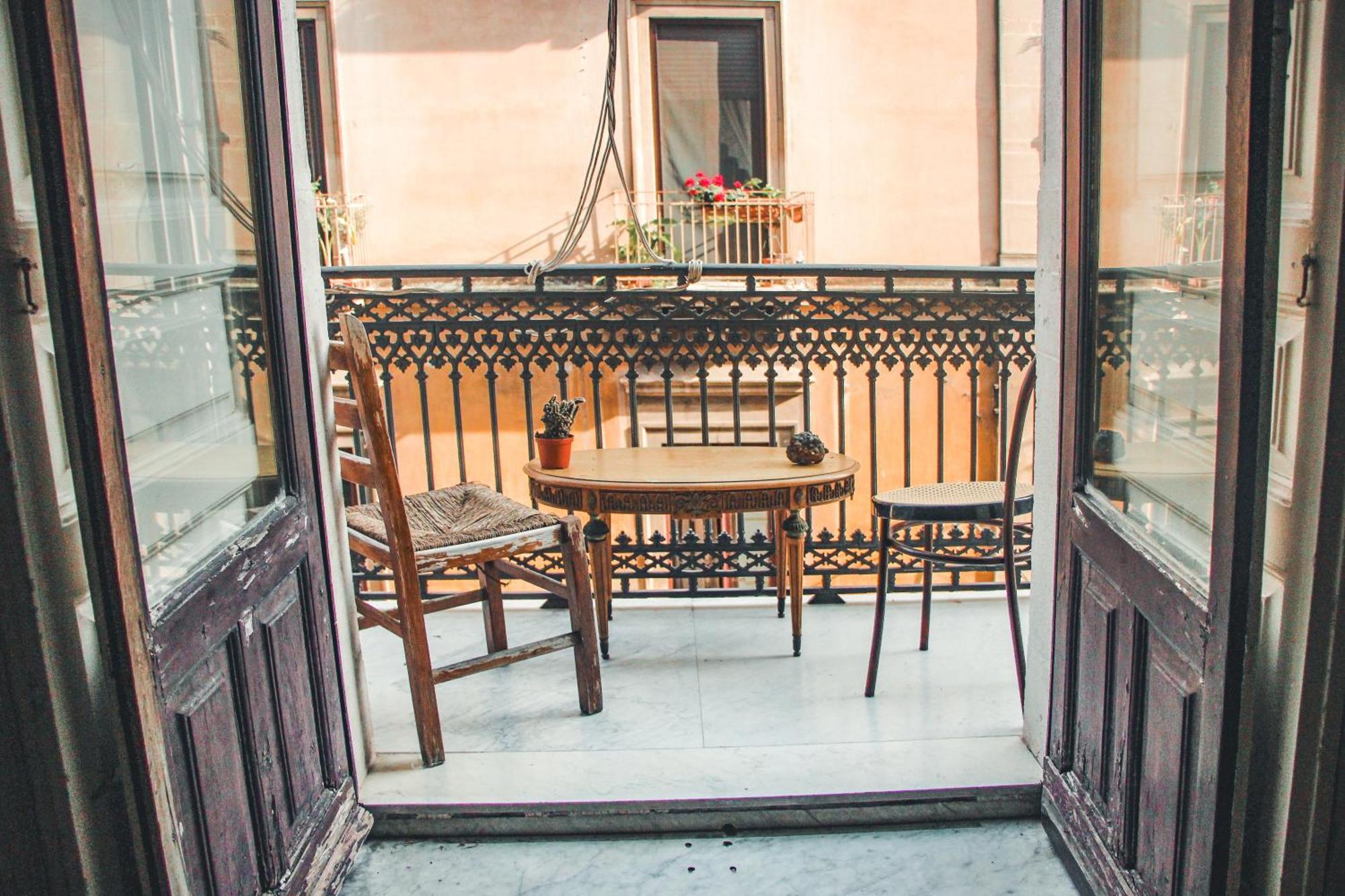 Casa Verdi - House Of Travelers Catane Extérieur photo
