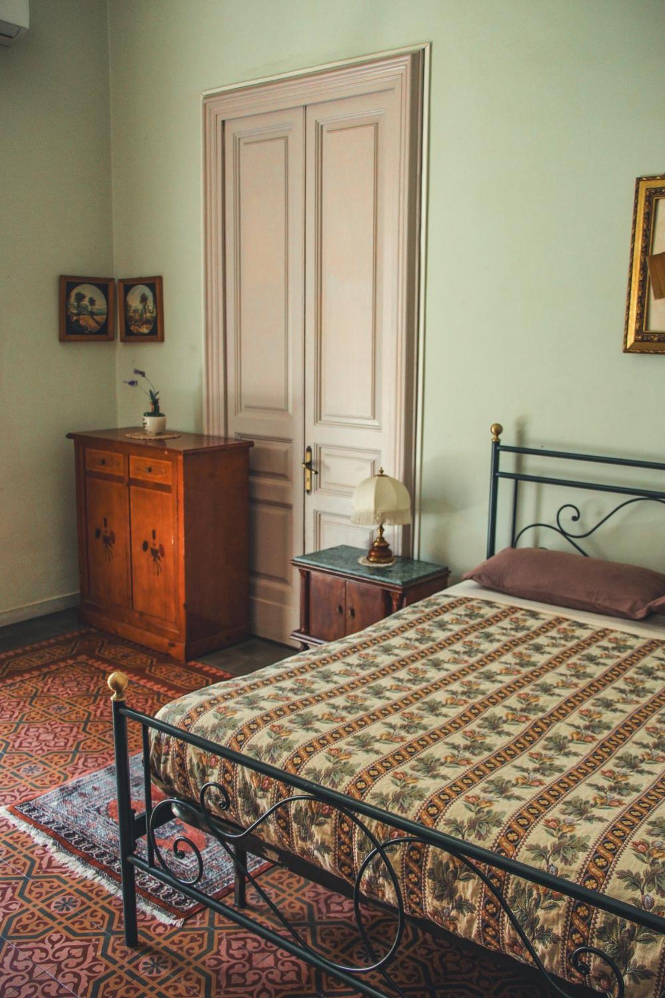 Casa Verdi - House Of Travelers Catane Extérieur photo